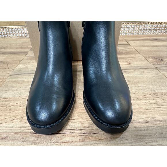 Cole Haan Hampshire Buckle Ankle Boots Black Leather Size 5/5.5 NIB Classic - Picture 6 of 14